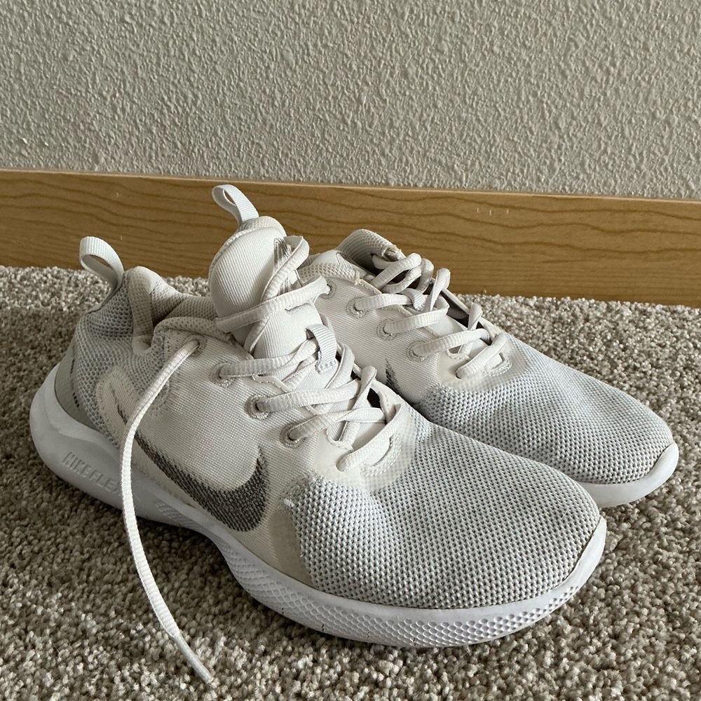 Nike Cream and Gray Athletic Shoes